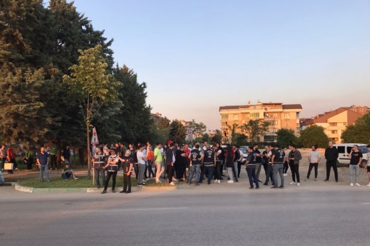 Bursasporlu taraftarlar &Ouml;zl&uuml;ce'ye akın etti