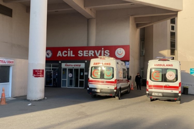 Hastane &ccedil;alışanları yemekten zehirlendi