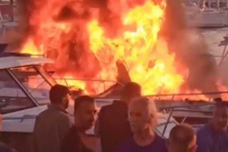 Bodrum'dan alev alev yanan teknede b&uuml;y&uuml;k hasar