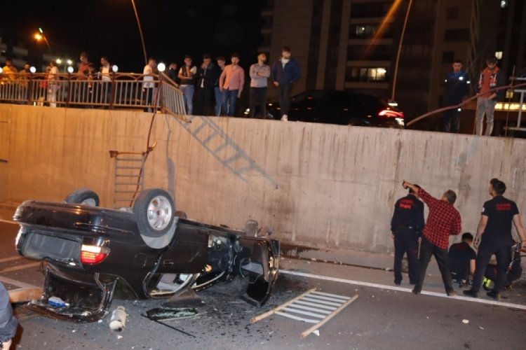 Altge&ccedil;ide d&uuml;şen otomobilde can pazarı