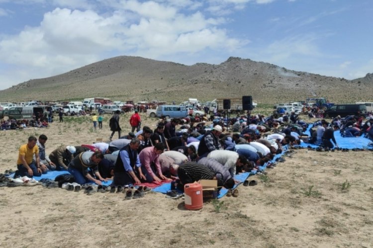 Konya Karapınar'da yağmur duası yapıldı