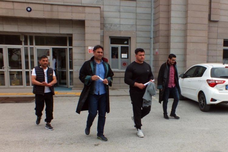 Milli g&uuml;reş&ccedil;i Rıza Kayaalp serbest bırakıldı