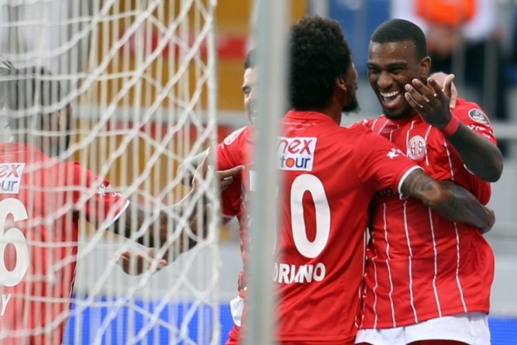 Antalyaspor, Kasımpaşa'yı da yendi
