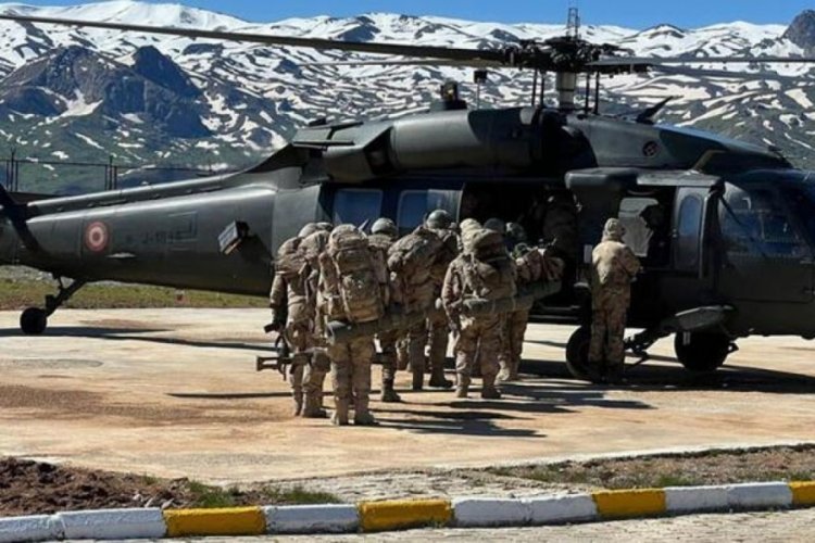 Van'da operasyon: &Ccedil;ok sayıda m&uuml;himmat ve &ouml;rg&uuml;tsel dok&uuml;man bulundu
