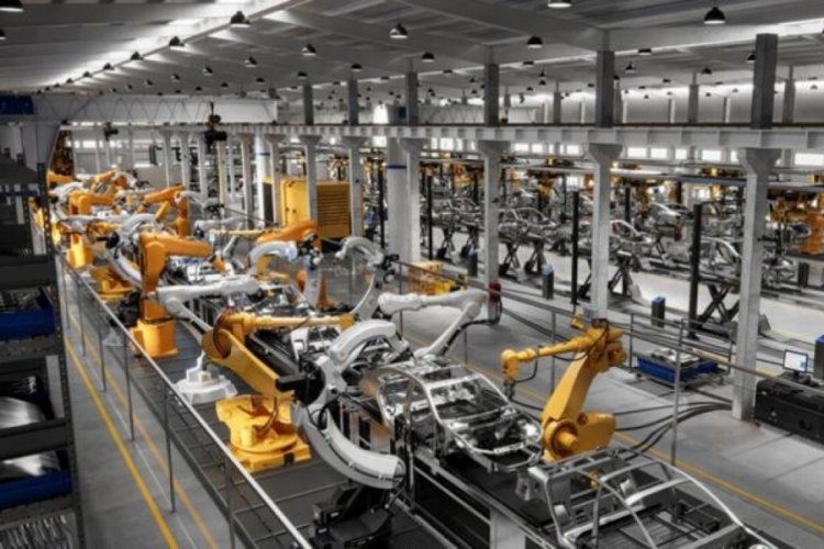 Otomotiv &uuml;retimi Nisan'da arttı