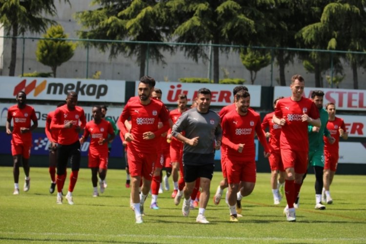 Sivasspor deplasmanda Rizespor'un konuğu