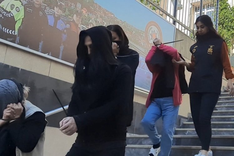 İstanbul ve Trabzon'da fuhuş operasyonuna 8 g&ouml;zaltı