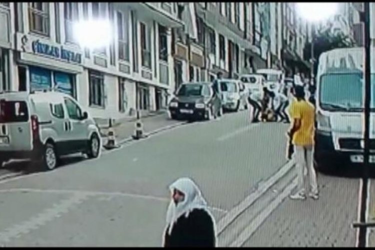İstanbul Esenyurt'ta gaspa &ccedil;evredekiler m&uuml;dahale etti