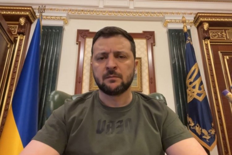 Volodimir Zelenski: Yeniden inşa i&ccedil;in finansman gerekiyor