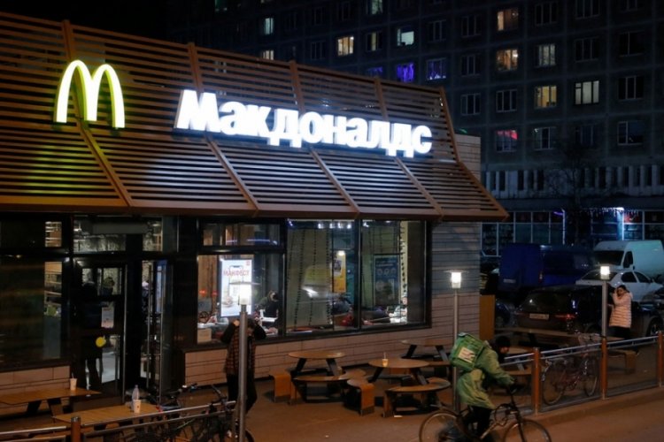 McDonald's Rusya'dan &ccedil;ıkacağını a&ccedil;ıkladı