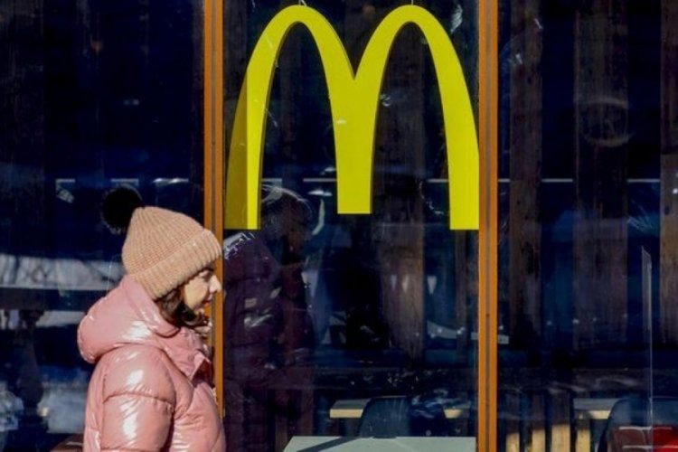 McDonalds'tan tarihi karar! Rusya'dan temelli olarak ayrılacağını a&ccedil;ıkladı
