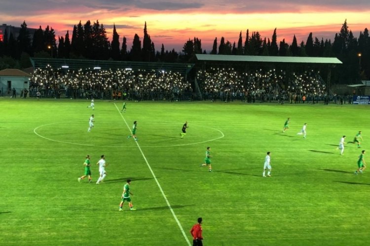 Karacabey Belediyespor yarı finalde