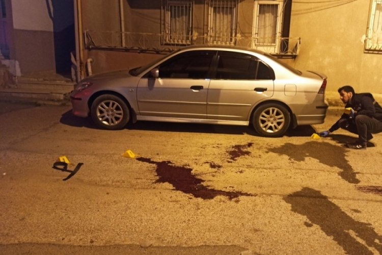 Sokak ortasında pompalı t&uuml;fekle vuruldu:1 ağır yaralı