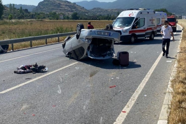 Aydın &Ccedil;ine'de trafik kazası: 2 yaralı