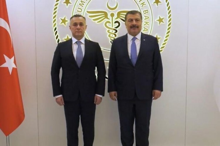 Sağlık Bakanı Koca Azerbaycan Sağlık Bakanı ile g&ouml;r&uuml;şt&uuml;