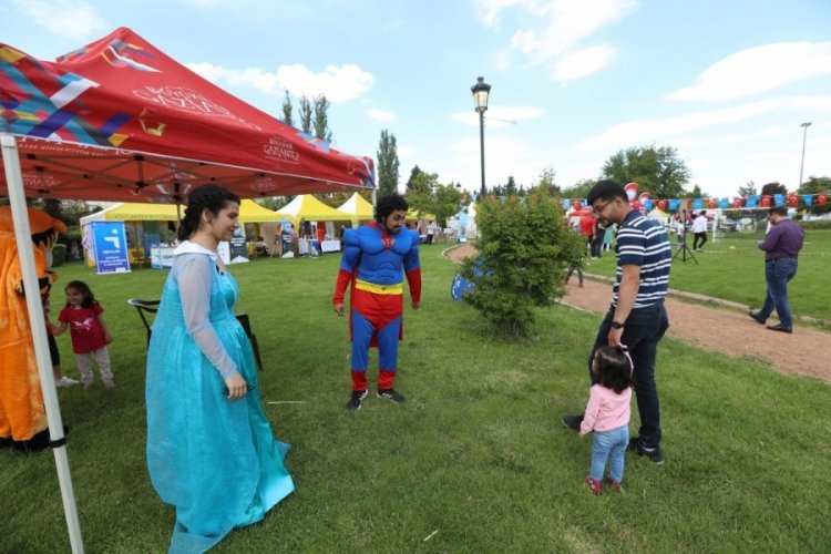 Gaziantep'te gen&ccedil;lik festivali