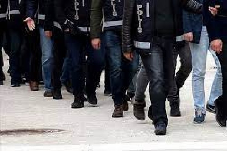 Sakarya merkezli 4 ilde FET&Ouml;/PDY operasyonu yapıldı! 10 g&ouml;zaltı