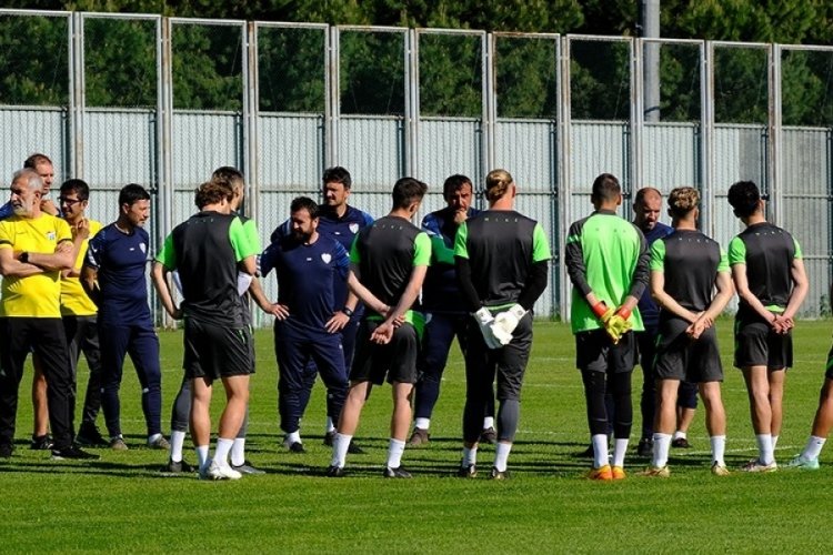Bursaspor, Menemenspor ma&ccedil;ı hazırlıklarına başladı
