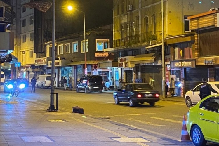 Cadde ortasında ş&uuml;pheli paket alarmı