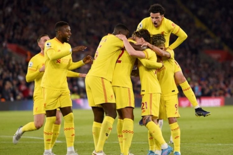 Liverpool şampiyonluk şansını son ma&ccedil;a bıraktı