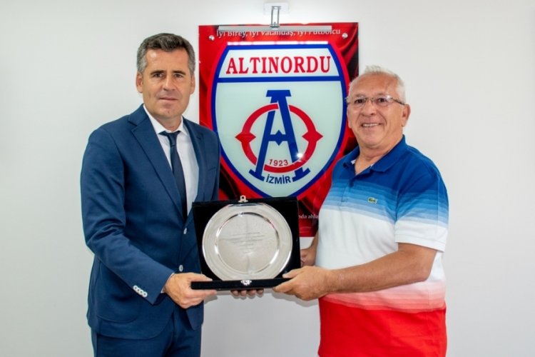 H&uuml;seyin Eroğlu veda mesajı yayınladı