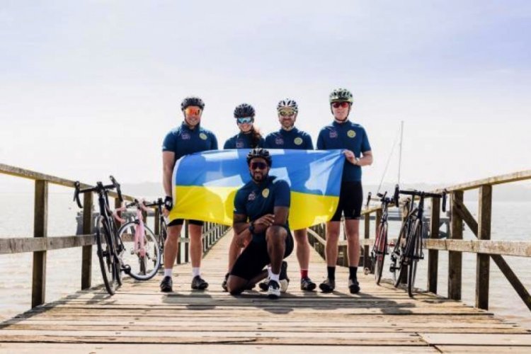 Sylvain Distin, Ukrayna i&ccedil;in pedal &ccedil;evirecek