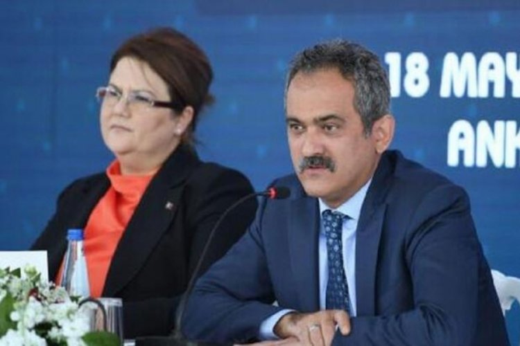 Bakan &Ouml;zer ve Yanık'tan okul &ouml;ncesi eğitimi destekleme protokol&uuml;