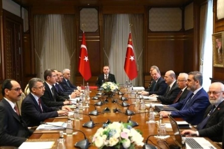 "SADAT ile alakam yok" diyen Erdoğan'a Kılı&ccedil;daroğlu'ndan fotoğrafla cevap