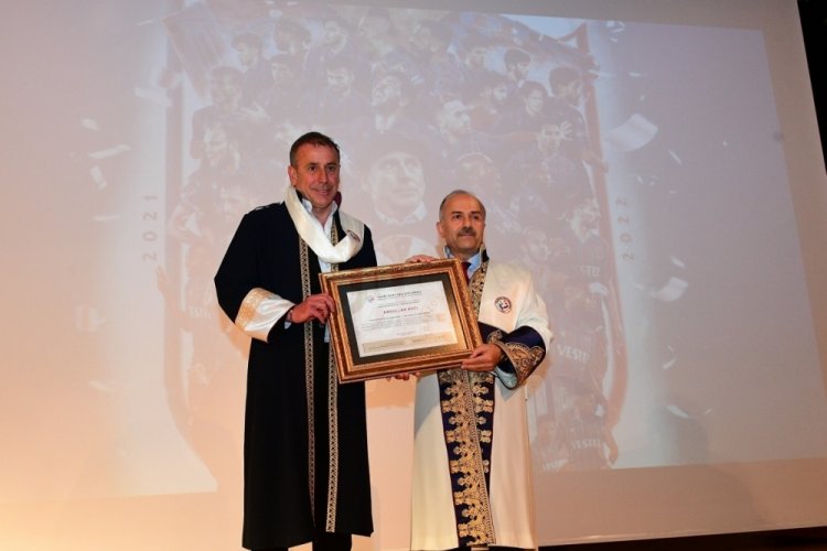 Abdullah Avcı'ya fahri doktora unvanı