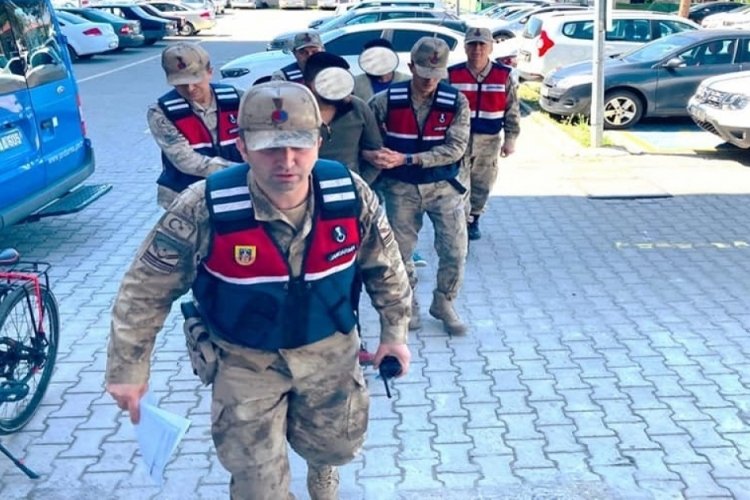 Hırsızlığa kalkışan 2 kişileri jandarma yakaladı