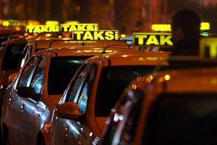 İstanbul'da minib&uuml;s ve taksilerle ilgili yeni d&uuml;zenleme