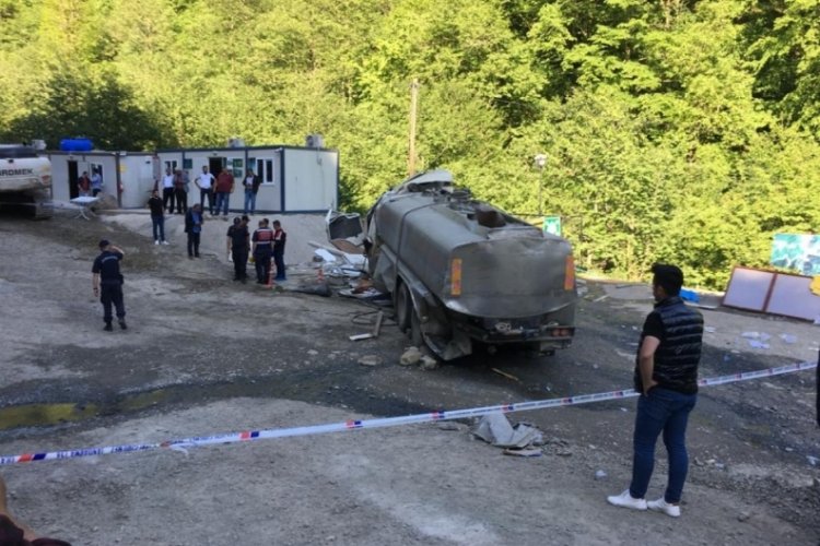 Rize'de feci kaza: &Ouml;l&uuml; ve yaralılar var