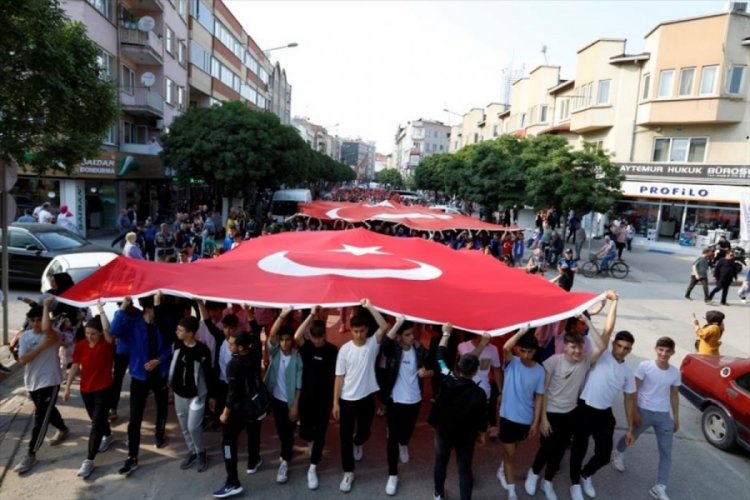 Bursa İneg&ouml;l'de 19 Mayıs Coşkusu Gen&ccedil;lik Y&uuml;r&uuml;y&uuml;ş&uuml; ile başladı