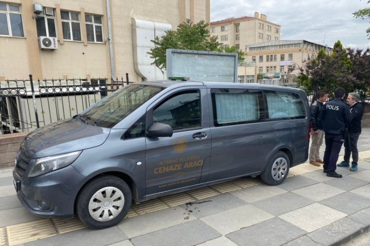 Kimsesiz Yusuf, hastane &ouml;n&uuml;nde &ouml;l&uuml; bulundu
