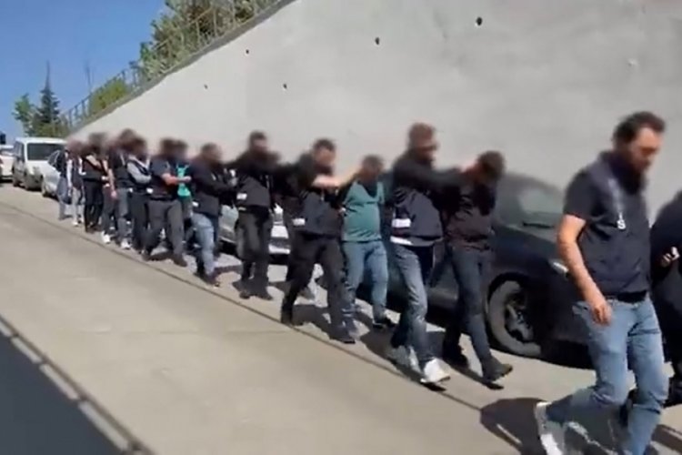 Ankara'da t&uuml;t&uuml;n ka&ccedil;ak&ccedil;ılığı operasyonunda &ccedil;ok sayıda g&ouml;zaltı