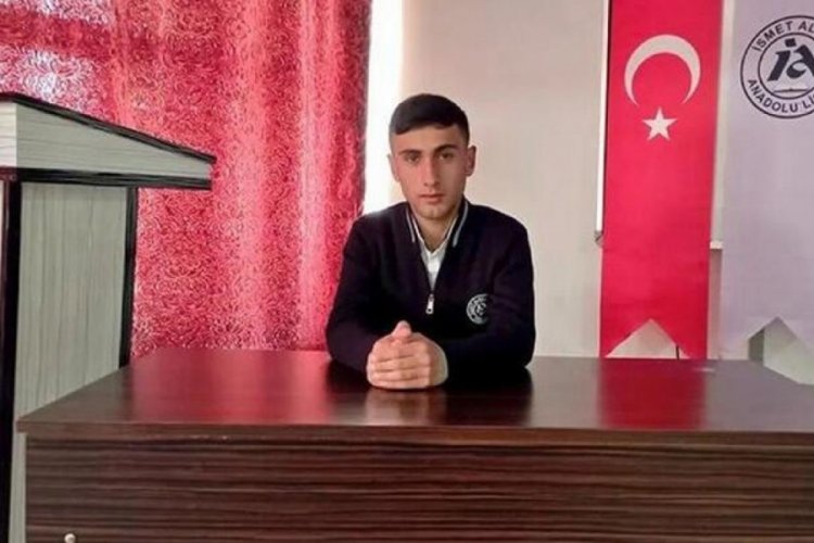 Hakkari'li &ouml;ğrenci, Pi sayısıyla T&uuml;rkiye rekoru kırdı