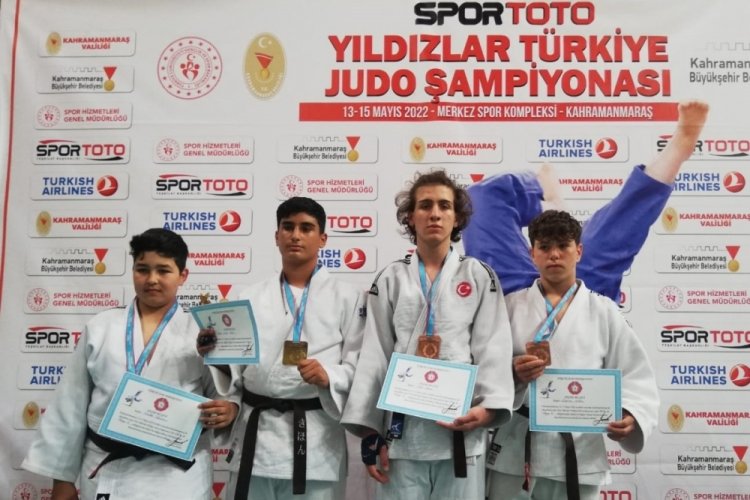 Bursa Osmangazili judocudan bronz madalya