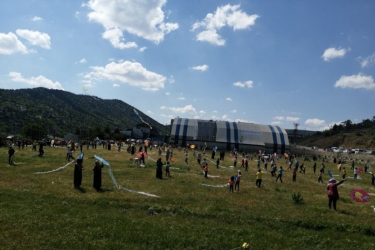 Konya'da geleneksel şenlikte u&ccedil;urtmalar yarıştı