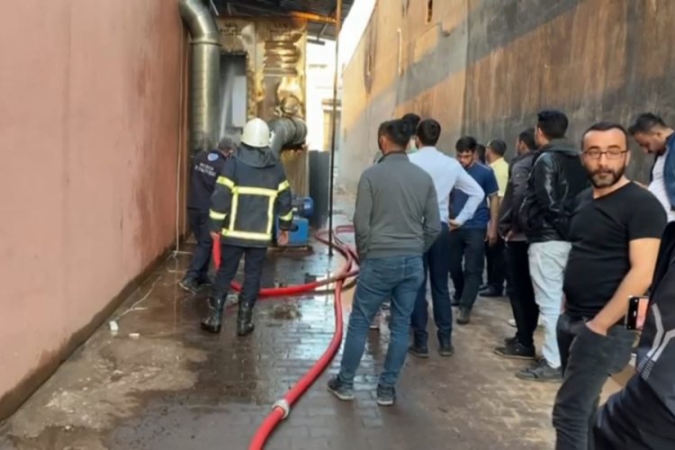 Bursa'da mobilya fabrikasında patlama