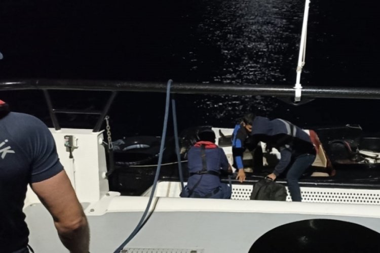 8 d&uuml;zensiz g&ouml;&ccedil;men yakalandı