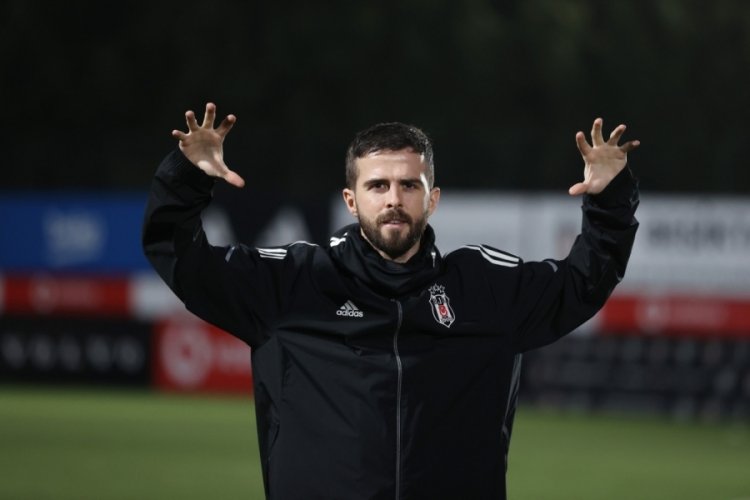 Pjanic, Beşiktaş'a veda etti