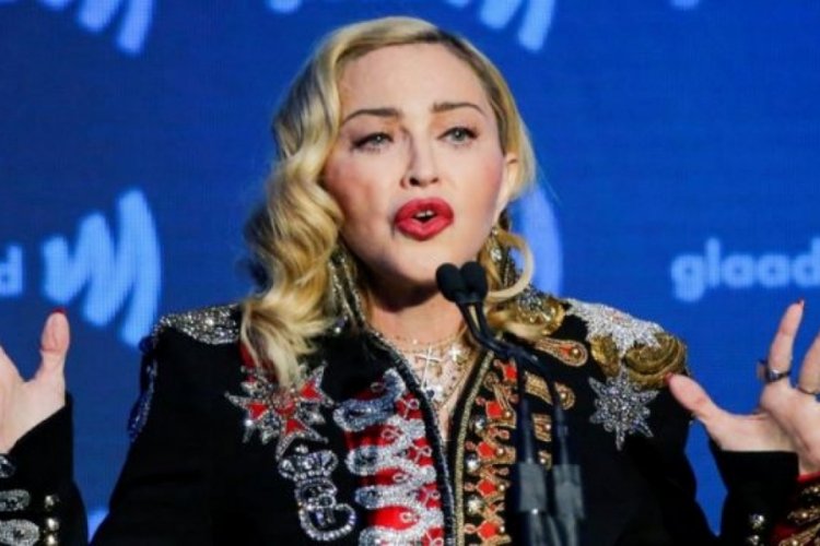 Madonna'ya Instagram'dan canlı yayın yasağı