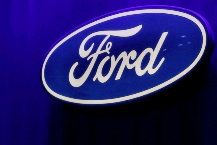 Almanya'da internet bağlantılı Ford'lara satış yasağı geldi