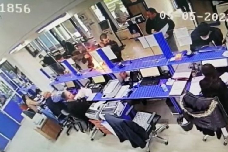 &Ouml;ğretmenin cep telefonu patlayarak alev topuna d&ouml;nd&uuml;