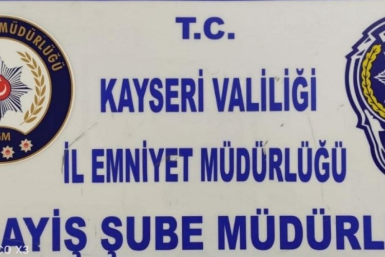 Hırsızlık ş&uuml;phelisi 4 kişi polisten ka&ccedil;amadı