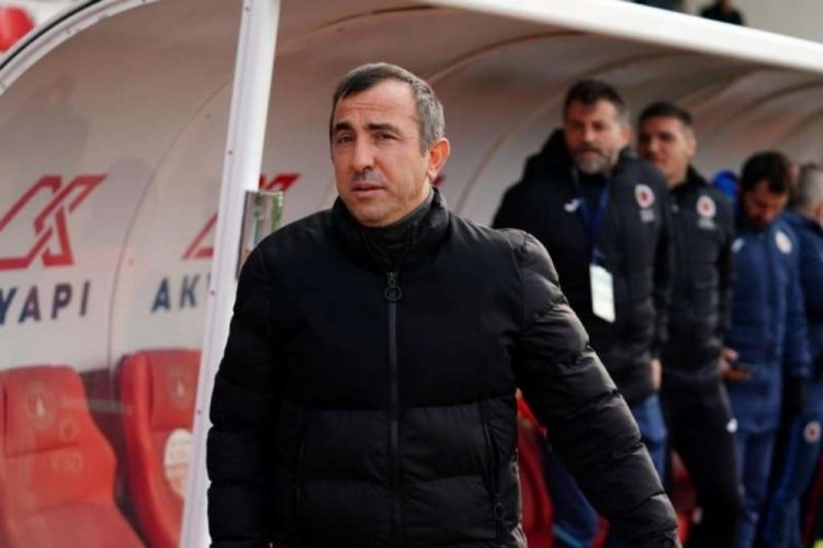 1. Lig'de 4 takım teknik direkt&ouml;r değiştirmedi