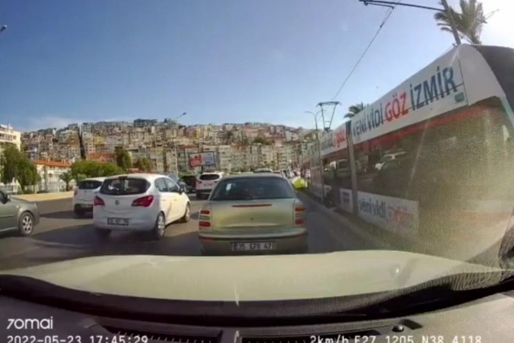 Sahile gitmek isteyen 12 yaşındaki kız tramvayın altında kaldı