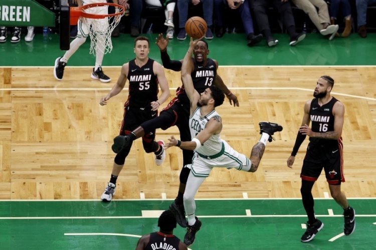 Boston Celtics, Miami Heat serisini 2-2'ye getirdi