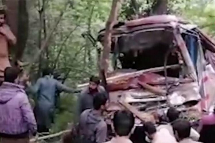 Pakistan'da b&uuml;y&uuml;k kaza