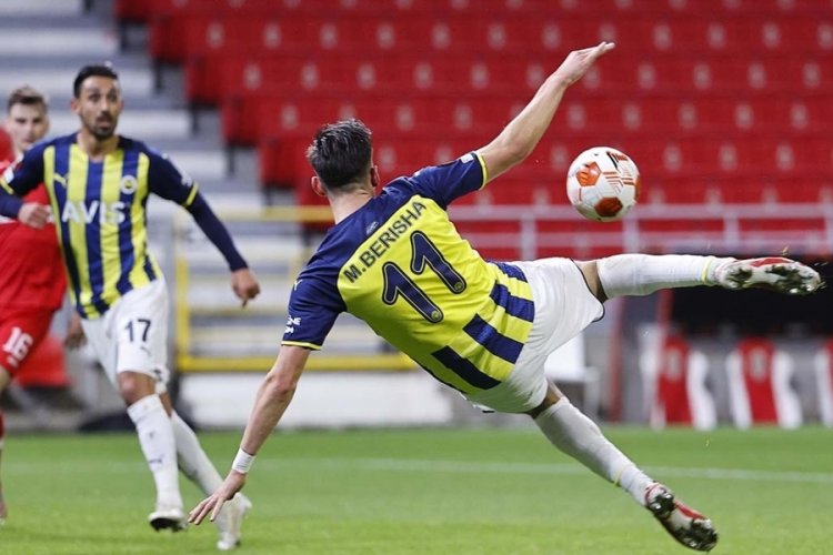 Avrupa Ligi'nde sezonun gol&uuml; Mergim Berisha'dan